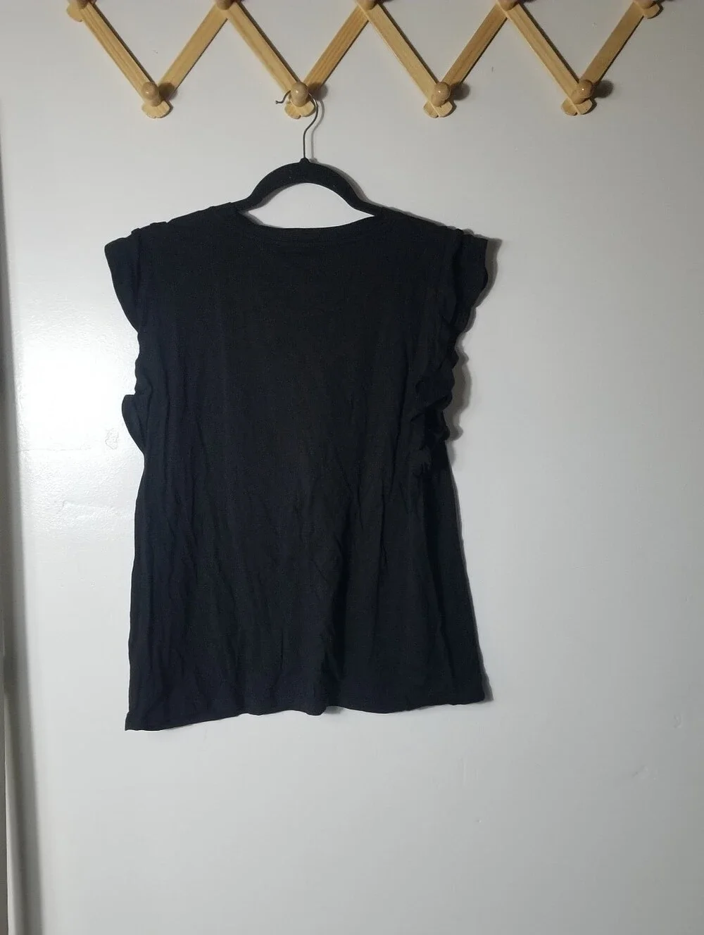 MICHAEL KORS WOMEN'S BLACK RUFFLED SLEEVE BLOUSE SIZE LARGE